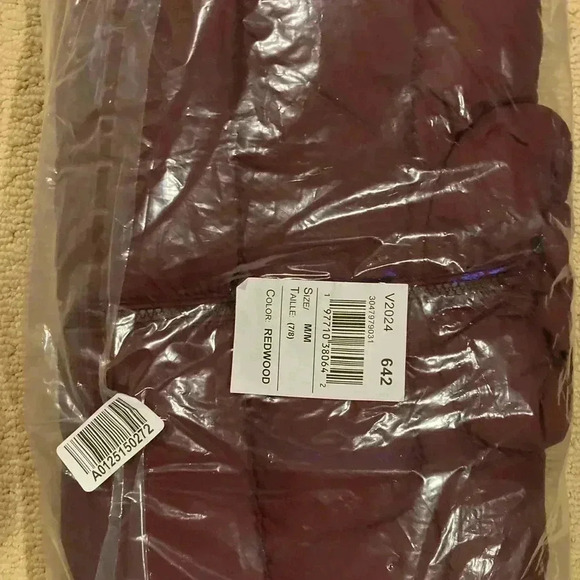 New The Children’s Place Puffer Jacket Redwood Sz. M NWT - Picture 3 of 7
